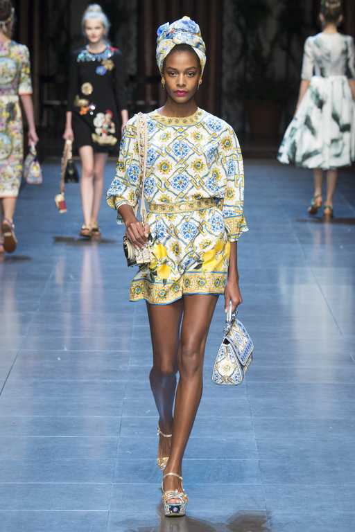 Dolce & Gabbana весна-лето 2016 фото