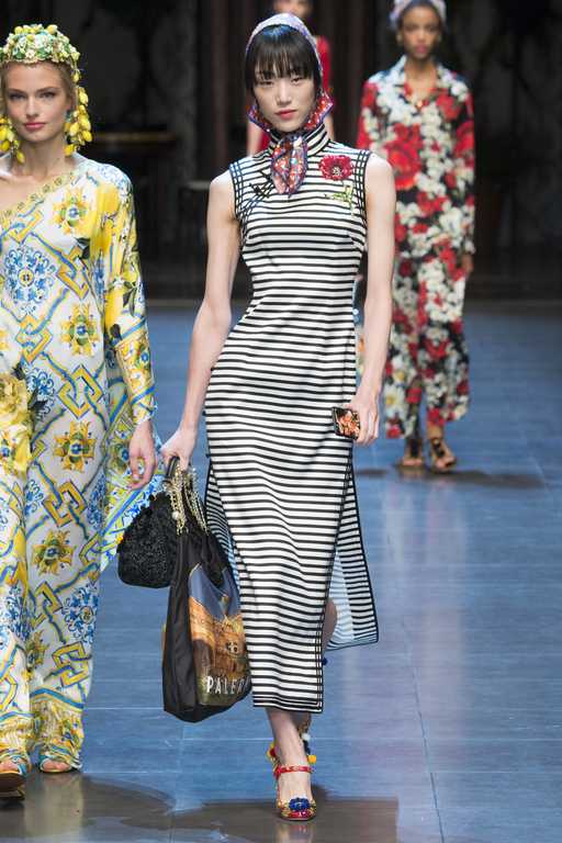 Платья Dolce & Gabbana весна-лето 2016 фото