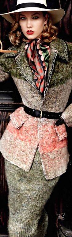 Как носить белую широкополую шляпу девушке