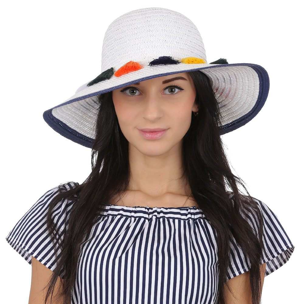 Как носить широкополую шляпу брюнетке