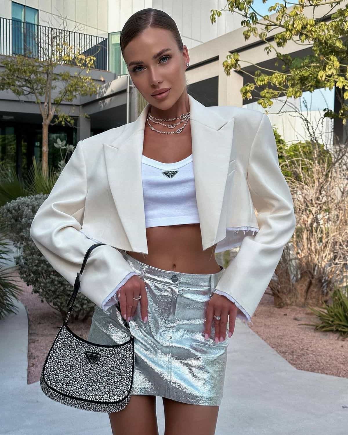 Кроп-топ и кроп-пиджак